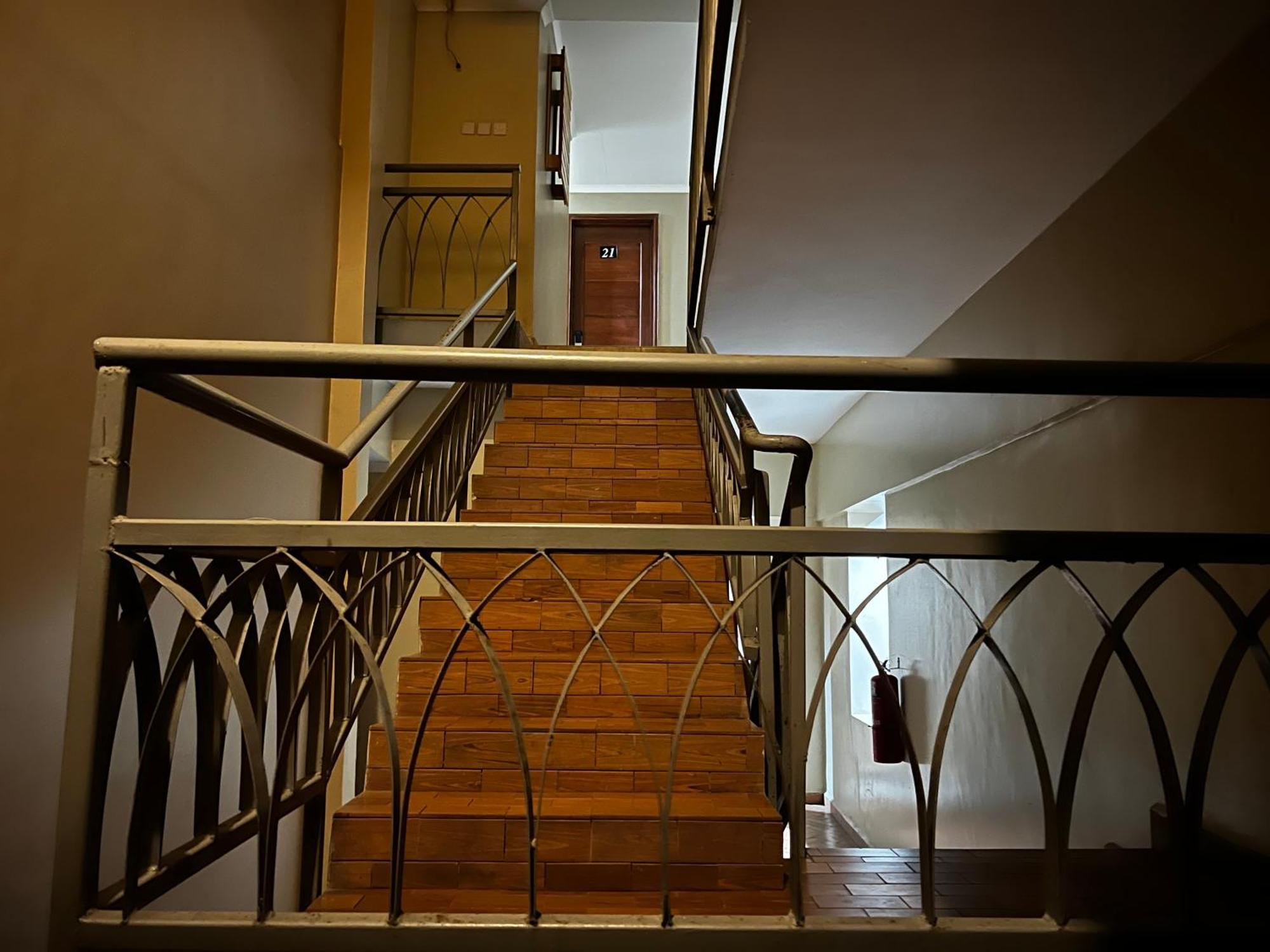 K27 Premier Backpackers Hostel Dar es Salaam Ngoại thất bức ảnh