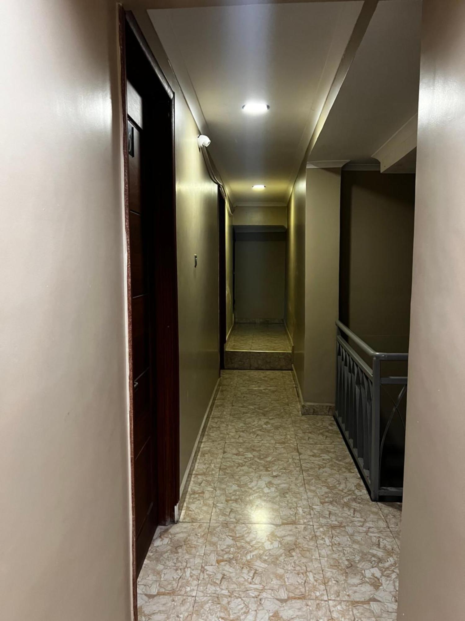 K27 Premier Backpackers Hostel Dar es Salaam Ngoại thất bức ảnh