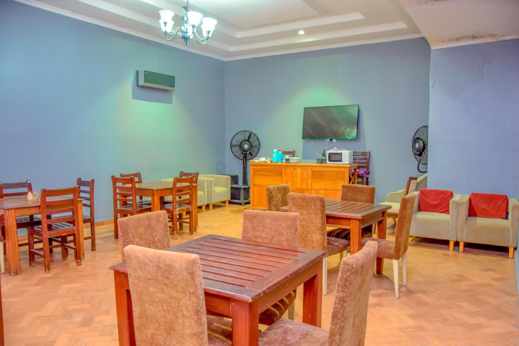 K27 Premier Backpackers Hostel Dar es Salaam Ngoại thất bức ảnh