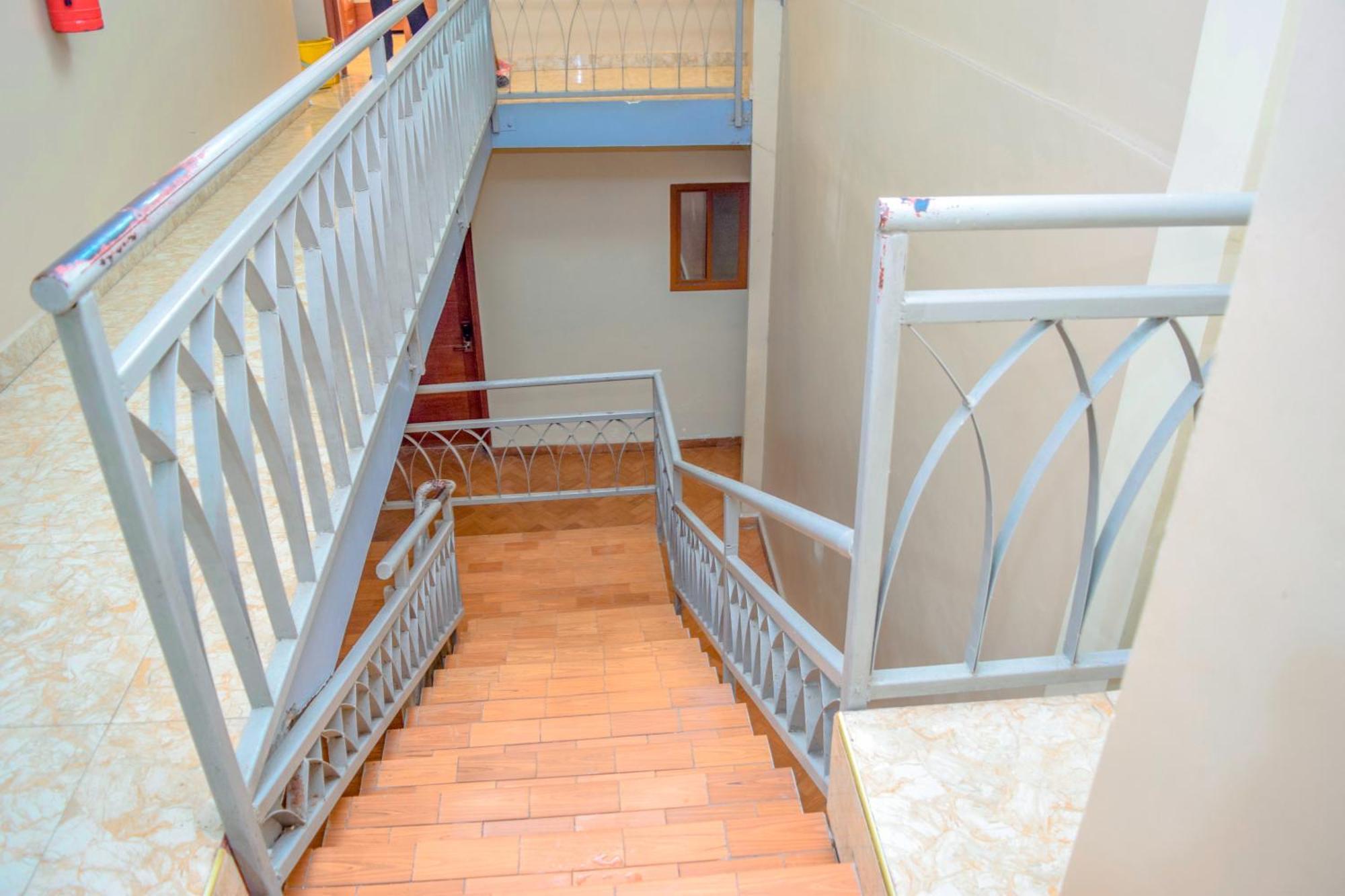 K27 Premier Backpackers Hostel Dar es Salaam Ngoại thất bức ảnh
