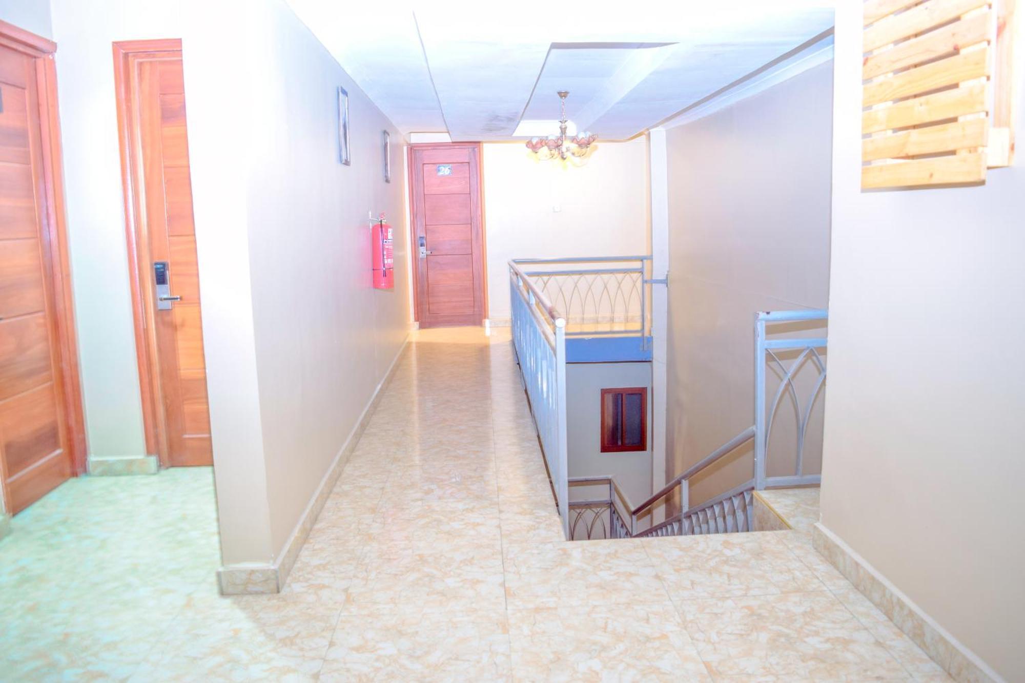 K27 Premier Backpackers Hostel Dar es Salaam Ngoại thất bức ảnh