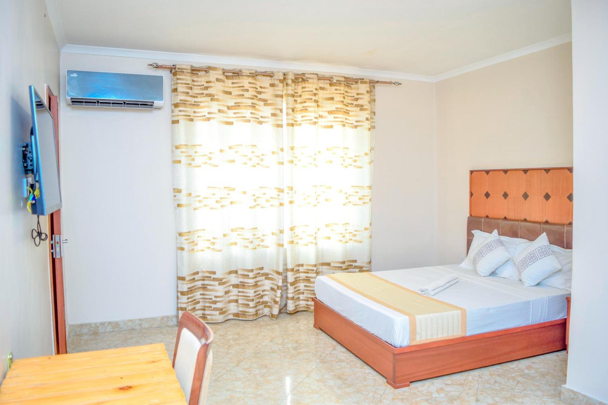 K27 Premier Backpackers Hostel Dar es Salaam Ngoại thất bức ảnh